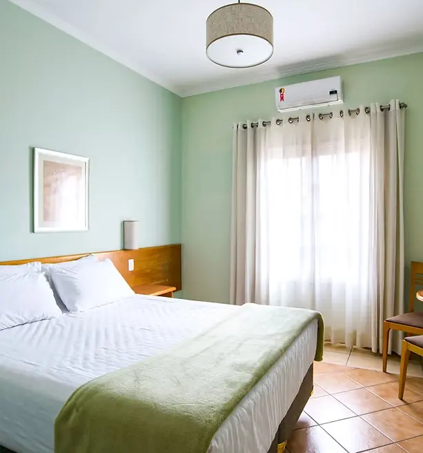 c0f9ef_188ffb6079c841f9b7fd90b75a5a8064~mv2