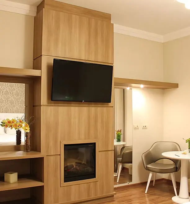 c0f9ef_d5c703e20df148d5afe7985933855c0b~mv2