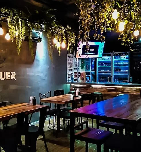 c0f9ef_92093f0424f348aab885707aec9a8f01~mv2